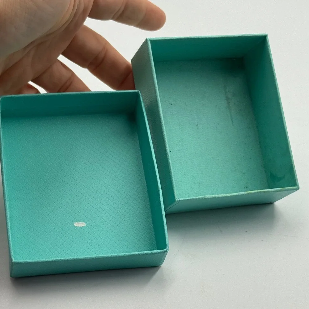 Tiffany Co Blue Box‎ Jewelry Ring Earring Small Gift Presentation